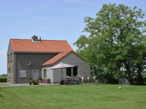  Tastefully decorated holiday home with rural location 5km from the sea  Zuidzande